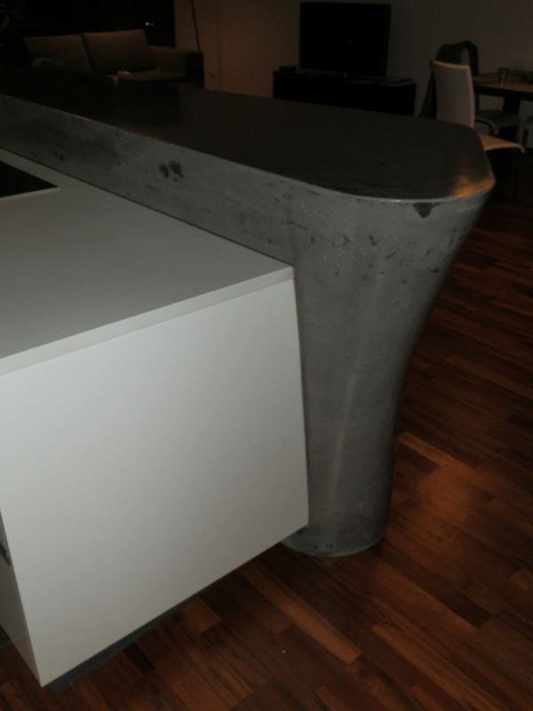 Concrete Anabela bar from a glass-fibre concrete