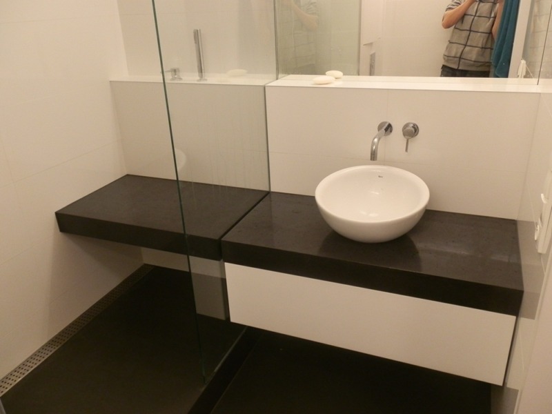 Concrete board in the Renata bathroom