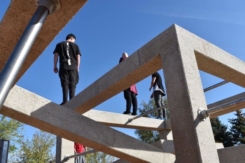 Concrete monument for the Krašovská parkour playground