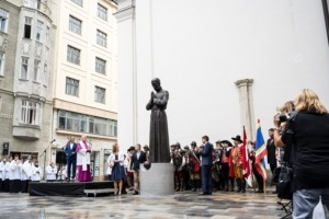 Statue of Martin Wednesday for Brno, pedestal from Švec concrete workshop