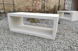 GATE benches made of concrete