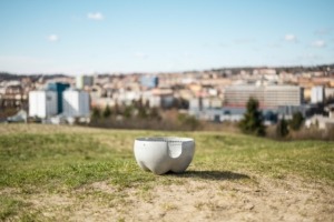 betonový grill z tenkostěnné žáruvzdorné směsi