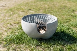 betonový grill z tenkostěnné žáruvzdorné směsi