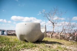 betonový grill z tenkostěnné žáruvzdorné směsi