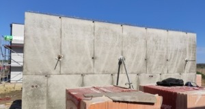 Concrete staircase. Cantilevered stairs made of concrete from Švec concrete