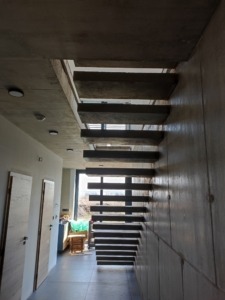 Concrete staircase. Cantilevered stairs made of concrete from Švec concrete