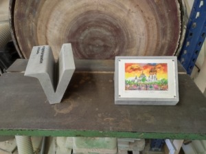 Trofej pro společnost Visa z betonu