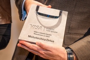 Betonová trofej pro společnost VISA